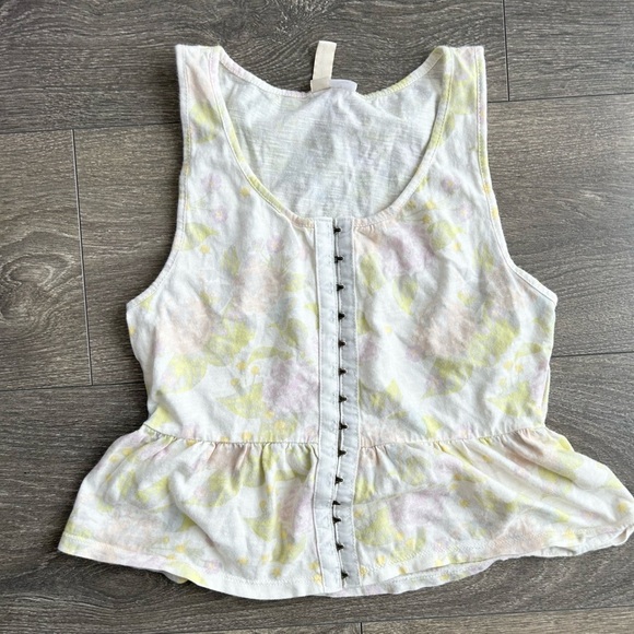 H&M Women’s Tank Top Pastel Floral print Cropped  Ruffle hem Y2K early 2000s - Picture 4 of 10